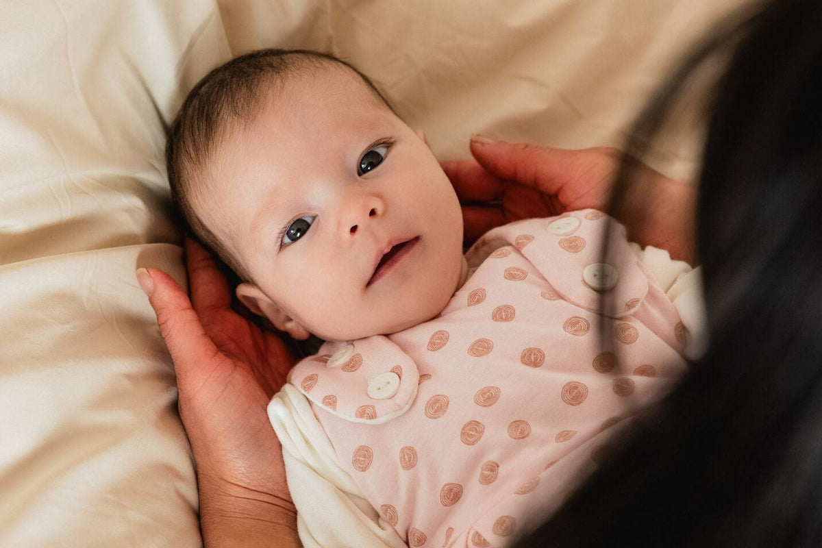 Sonnenbrand beim Baby – Anzeichen und Behandlung
